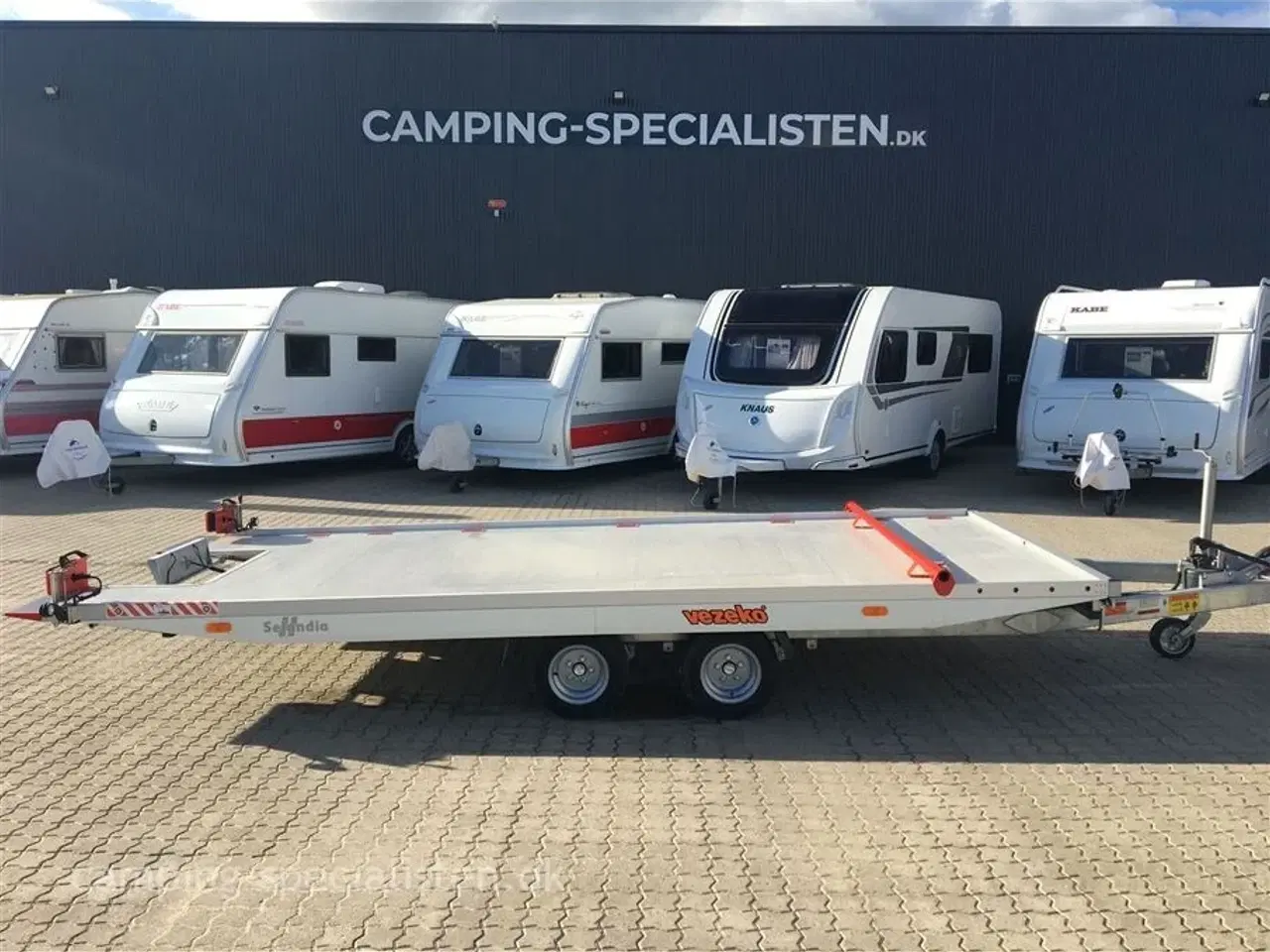 Billede 1 - 2024 - Selandia Autotrailer    Ny Autotrailer Imola model 2700 kg  hos Camping-Specialisten.dk Aarhus og Silkeborg