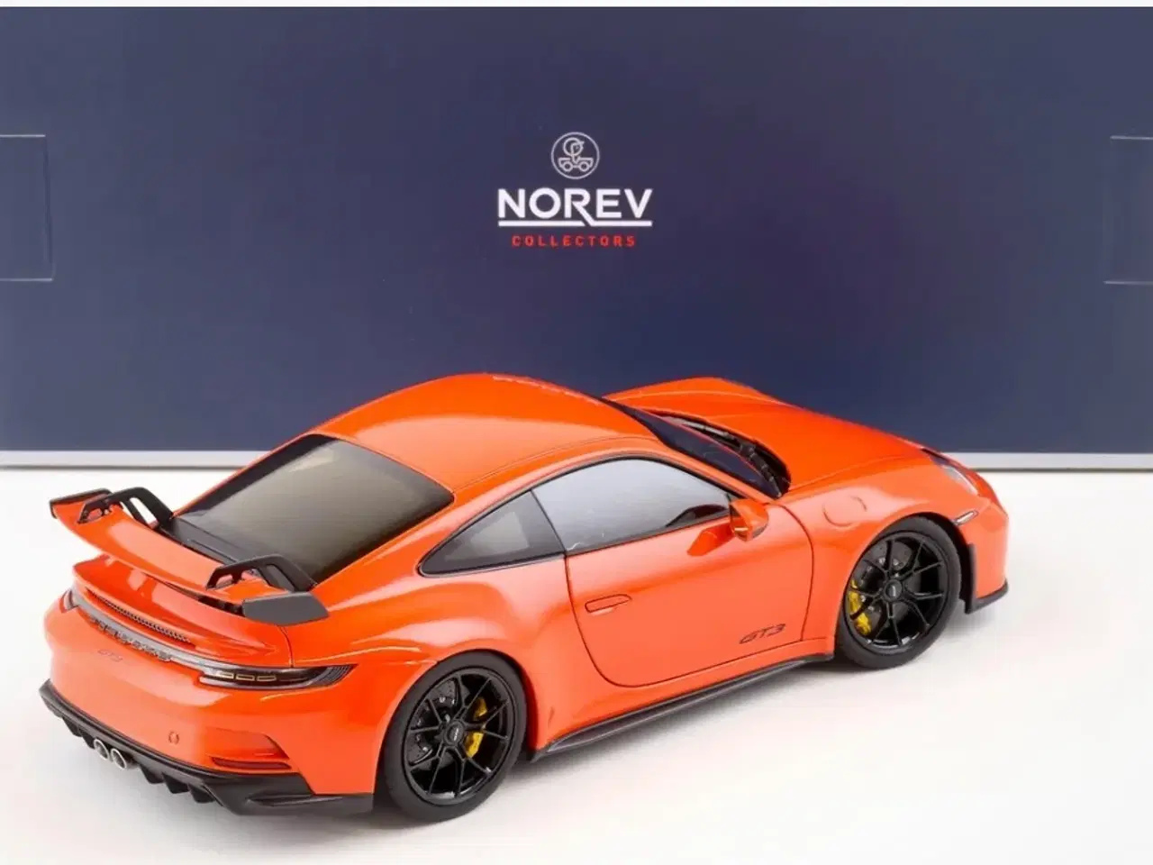 Billede 3 - 1:18 Porsche 911(992)GT3 Coupe 2021