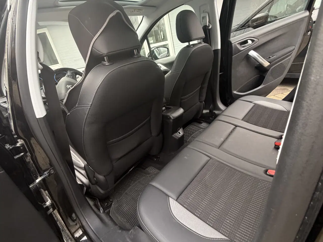 Billede 10 - 🚗 Peugeot 2008 1.5 BlueHDi 100 Crossover 