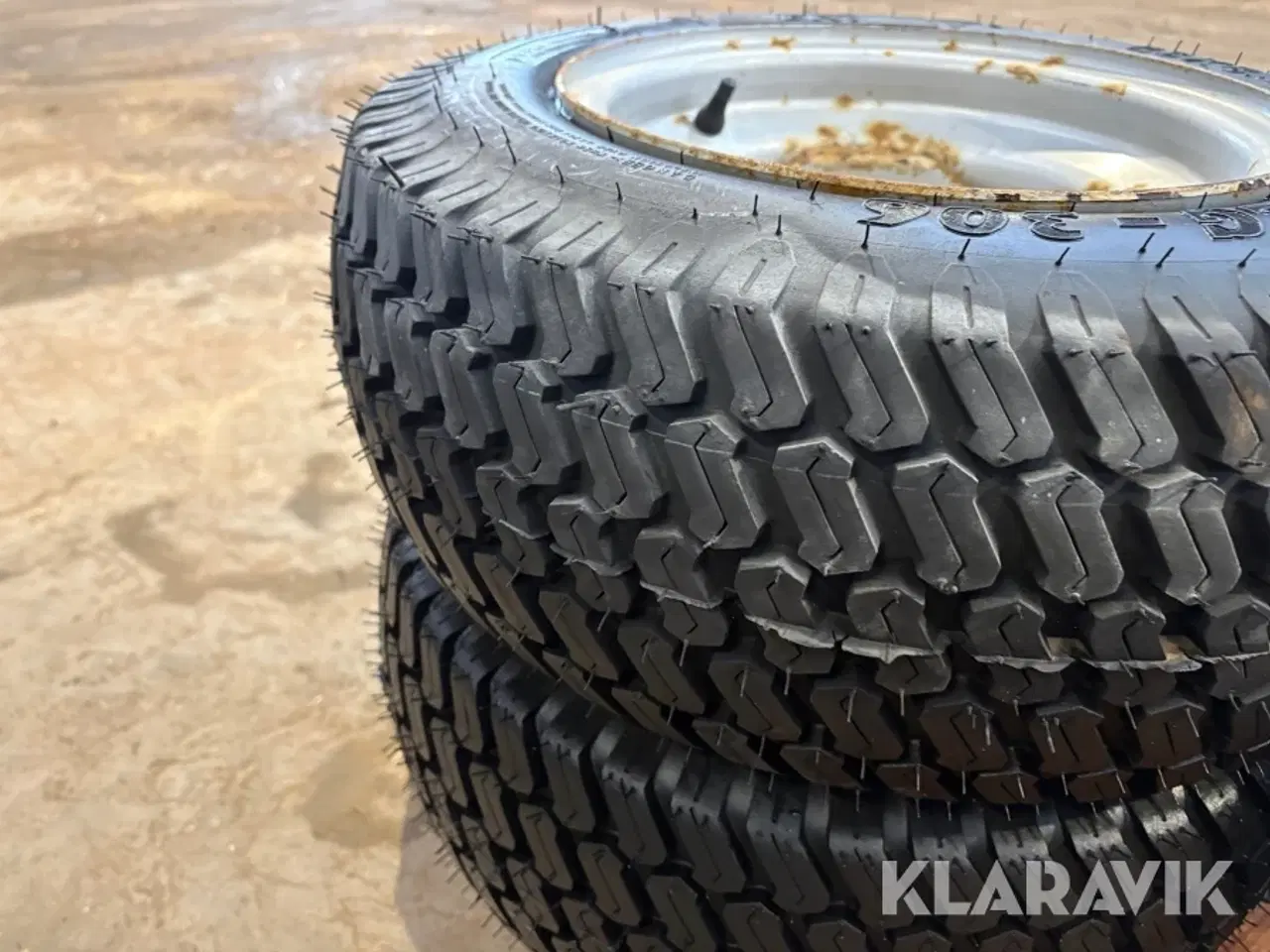 Billede 5 - Dæk med fælg 4 styk