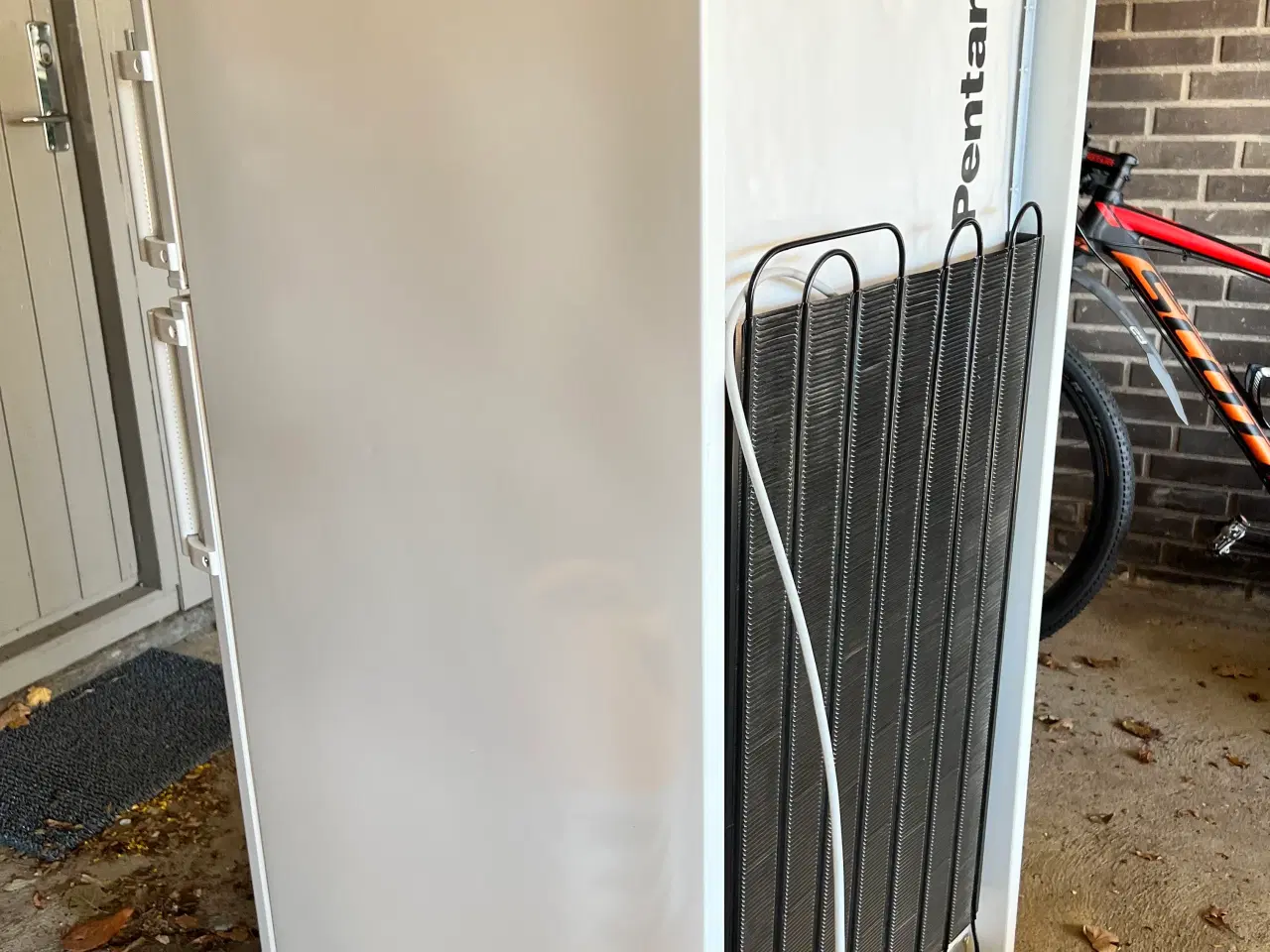 Billede 4 - Køle / fryseskab