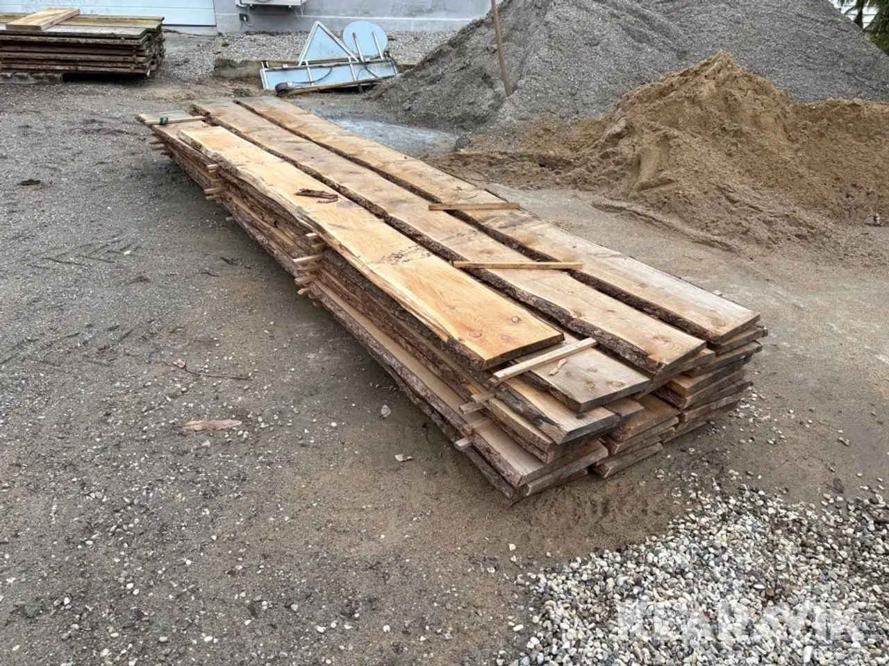 Billede 1 - Lærke træs planker 23 styk