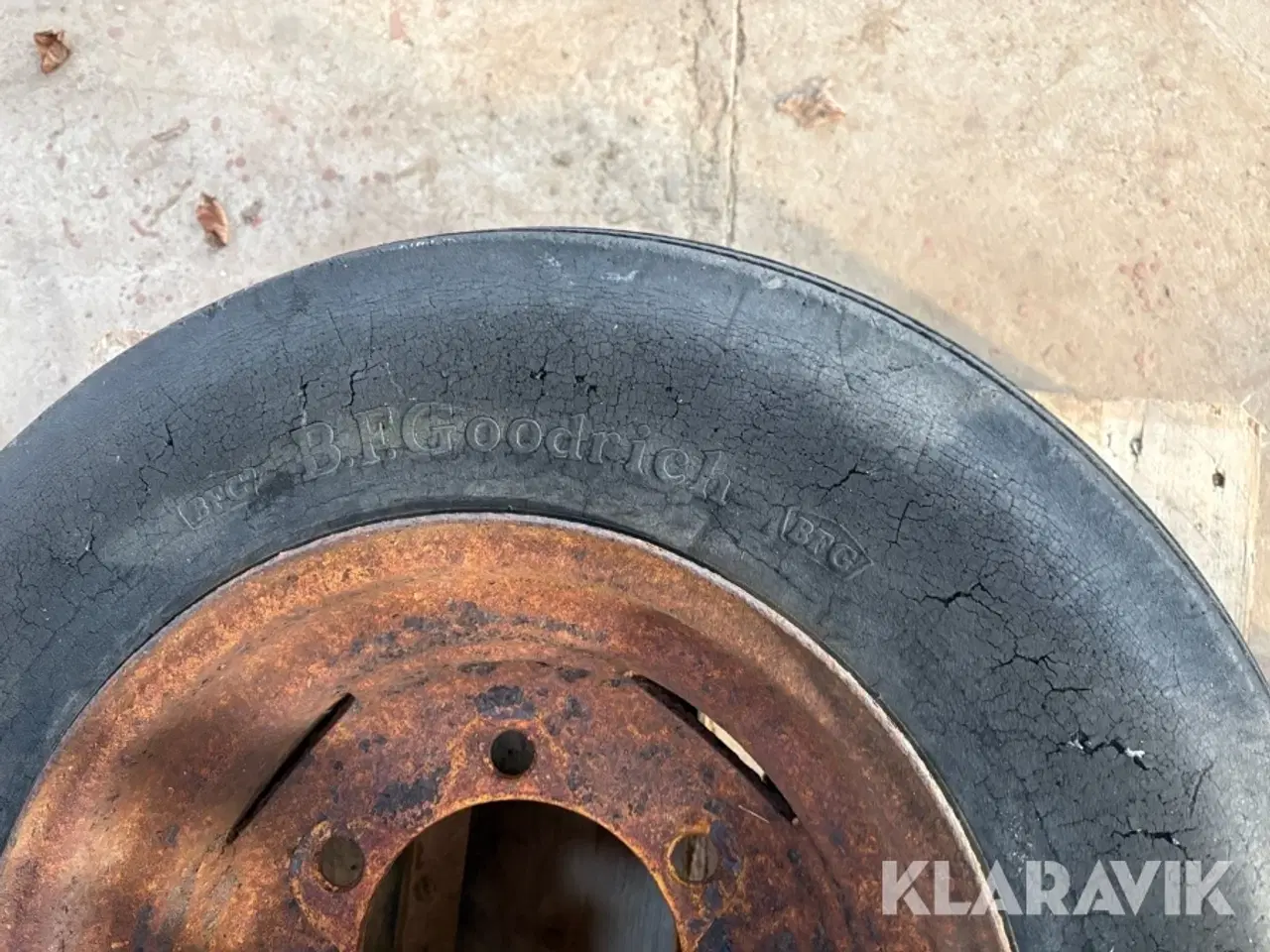 Billede 8 - landbrugs-/industridæk  B.F. Goodrich  2 styk
