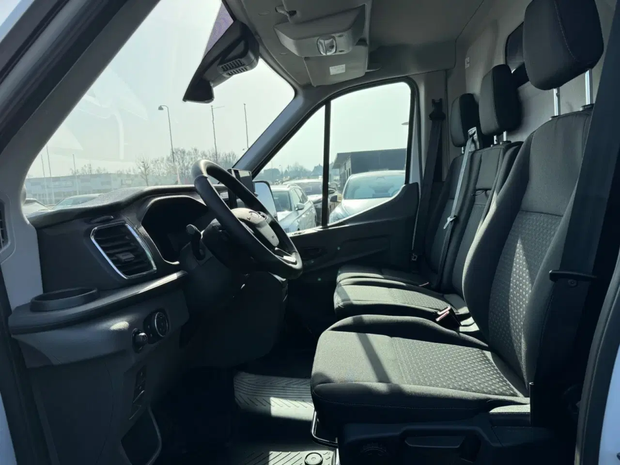 Billede 4 - Ford Transit 350 L3 Van 2,0 EcoBlue Limited aut. H2 FWD
