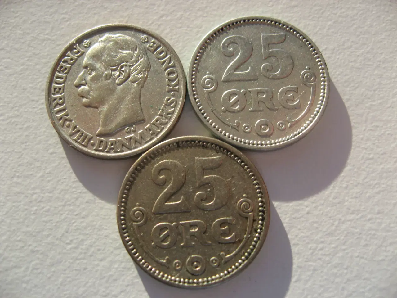 Billede 2 - RES. Flotte sølv 25 ører 1911,13,15. Samlet pris