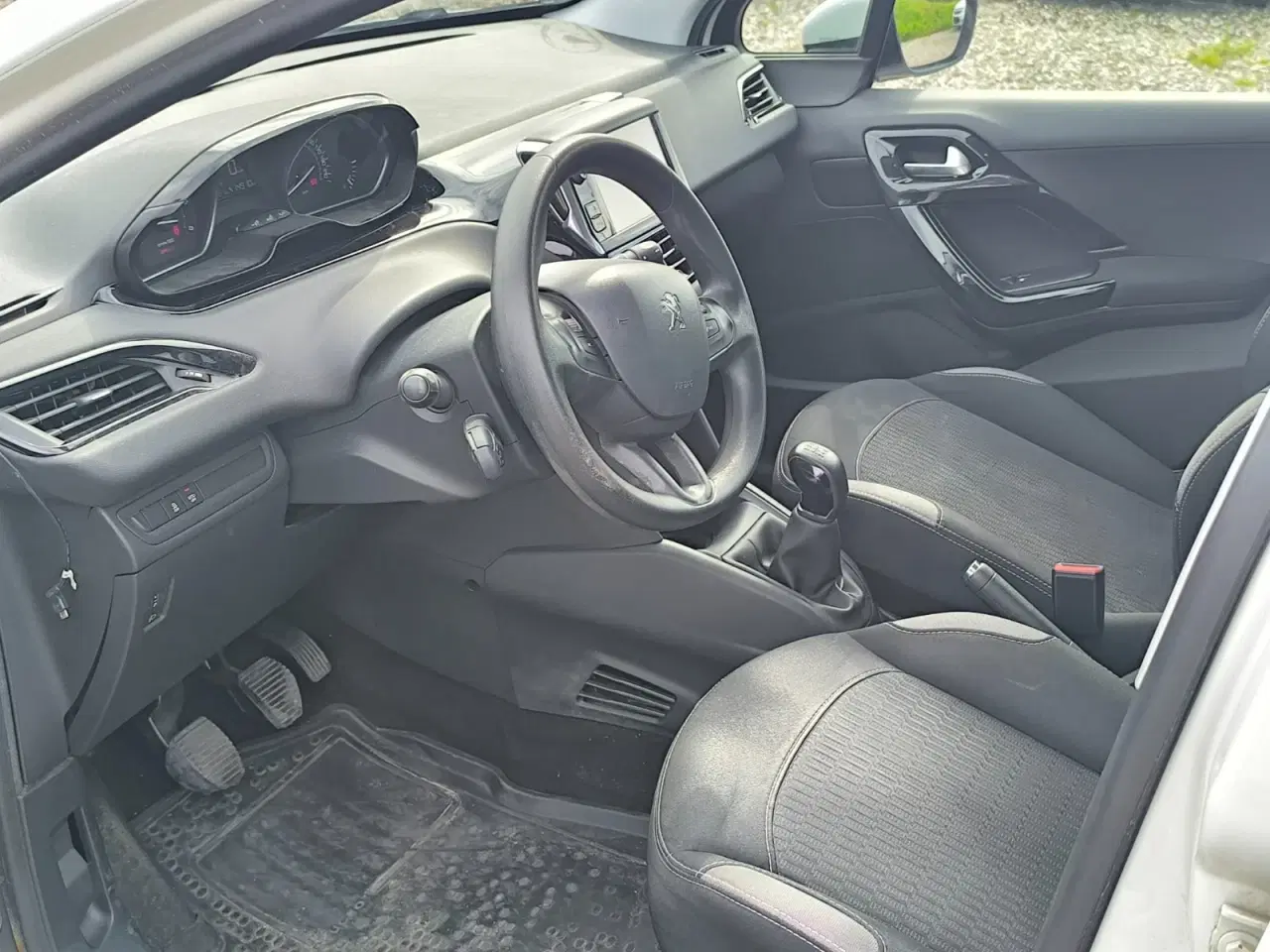 Billede 7 - Peugeot 208 1,6 BlueHDi 100 Allure