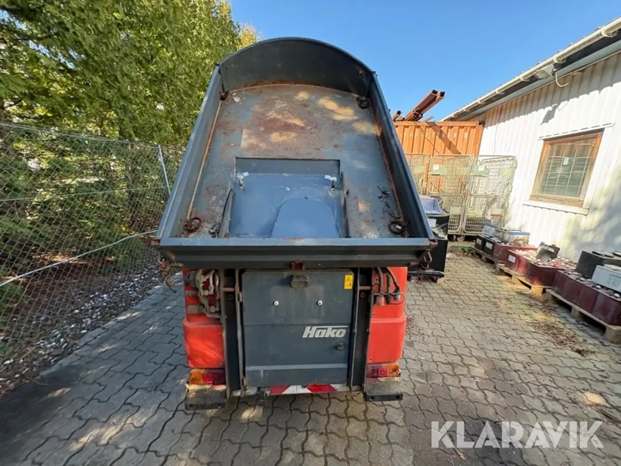 Billede 4 - Redskabsbærer Hako Citymaster 1200 med fejesug