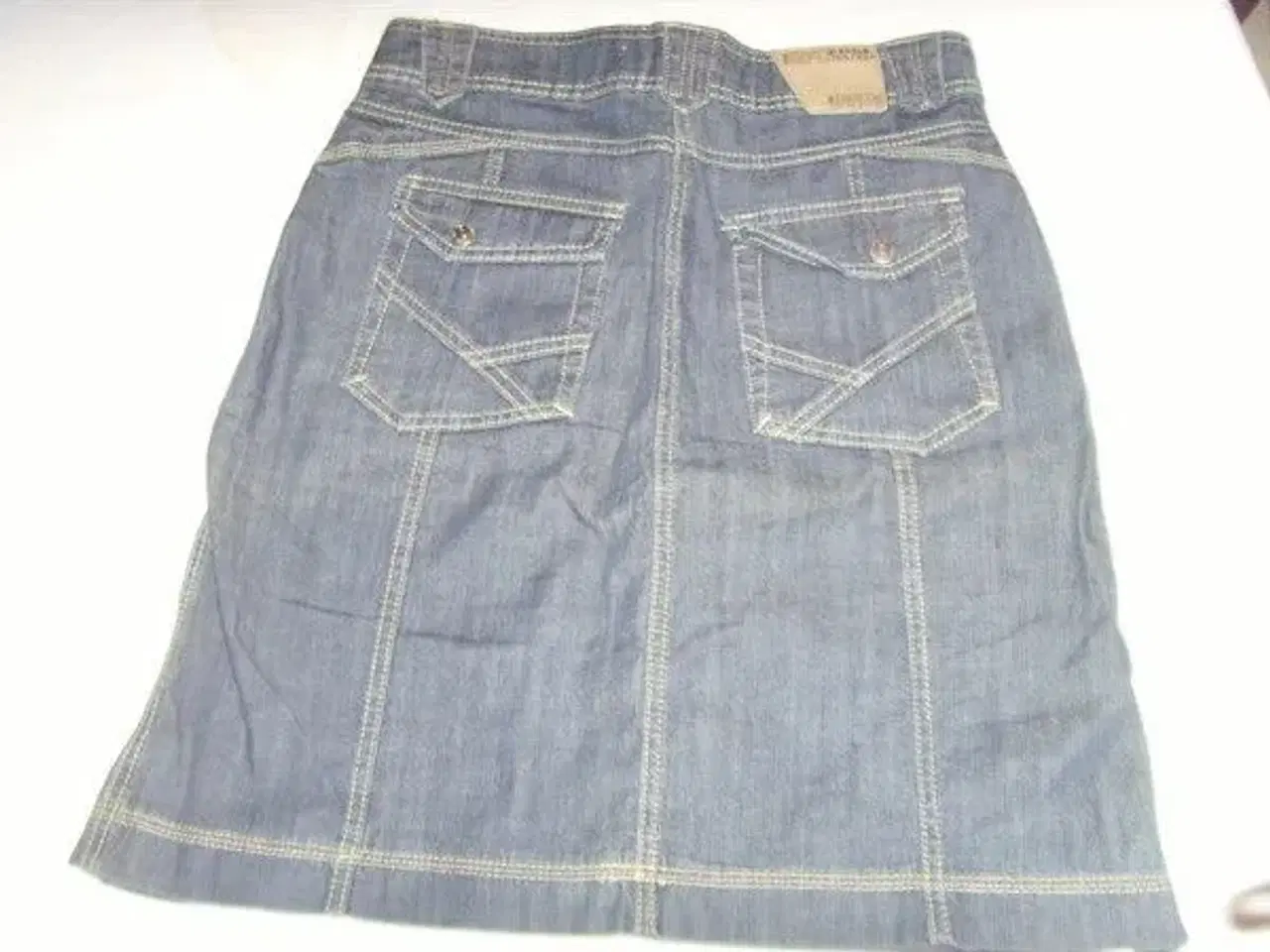 Billede 2 - Edge denim nederdel str 38