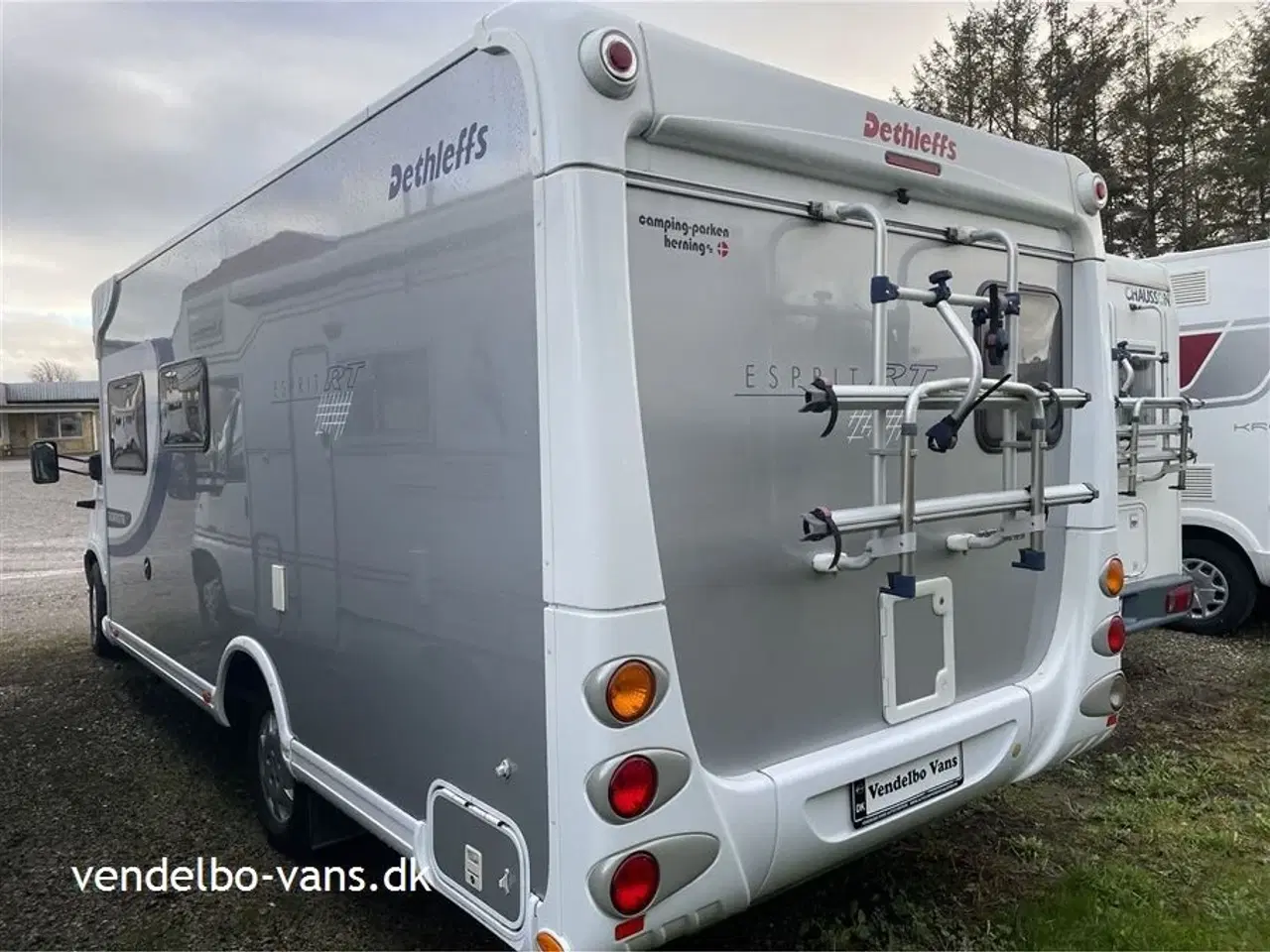 Billede 2 - 2011 - Dethleffs Globetrotter Esprit RT 7094   Lækker rummelig camper med toilet i bagenden - ALKO