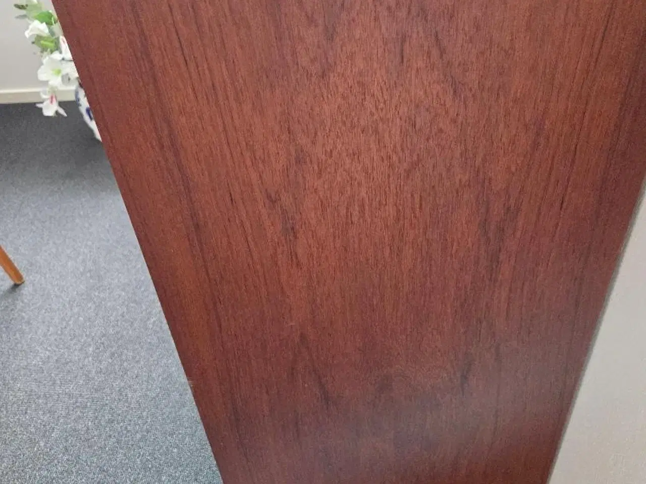 Billede 4 - Pæn teaktræs kommode sælges