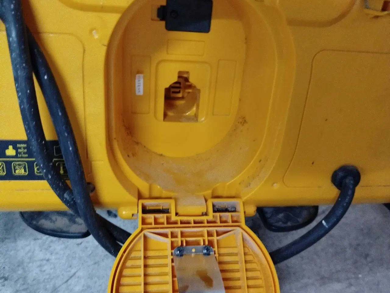 Billede 2 - Dewalt arbejdsradio 