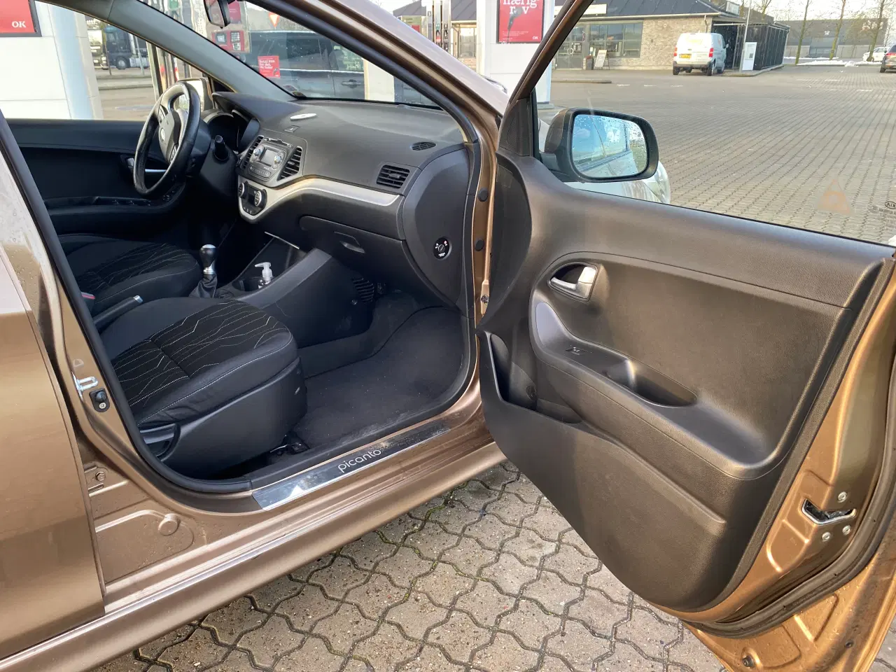 Billede 6 - Velholdt Kia Picanto 2013 – kun 62.000 km, nysynet