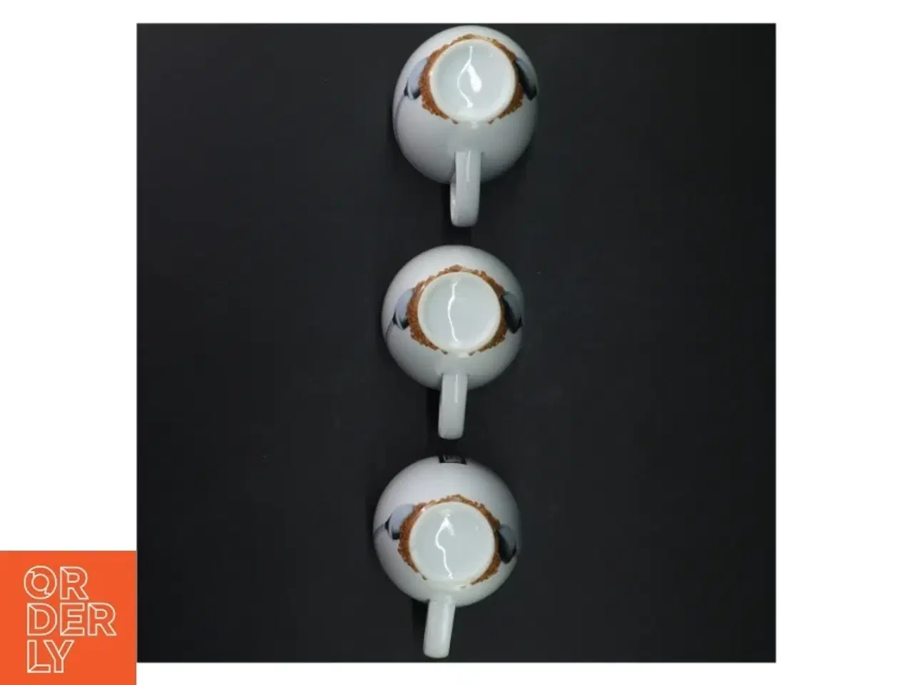 Billede 4 - Porcelænskopper med guldkant fra Nescafé (str. H. 10 cm. ø. 8,5 cm)