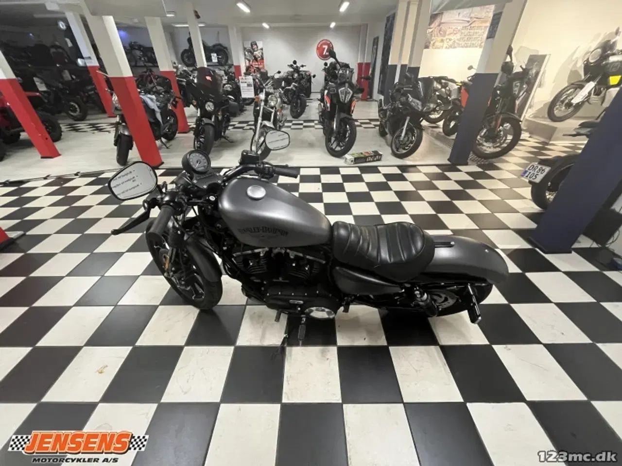 Billede 5 - Harley-Davidson XL883N Iron 883