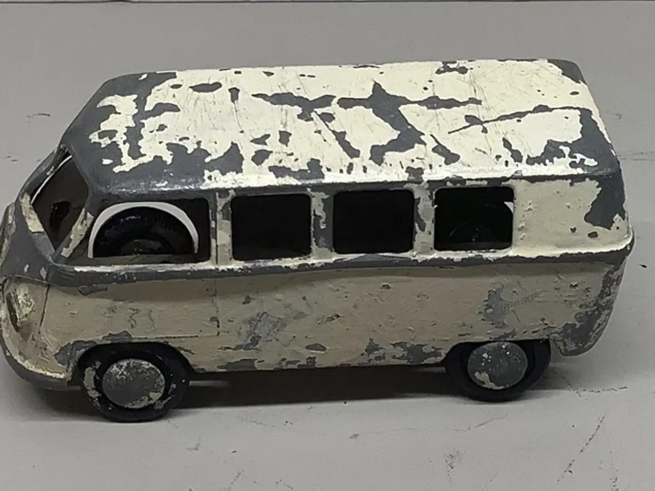 Billede 2 - Modelbil, Tekno VW Rugbrød