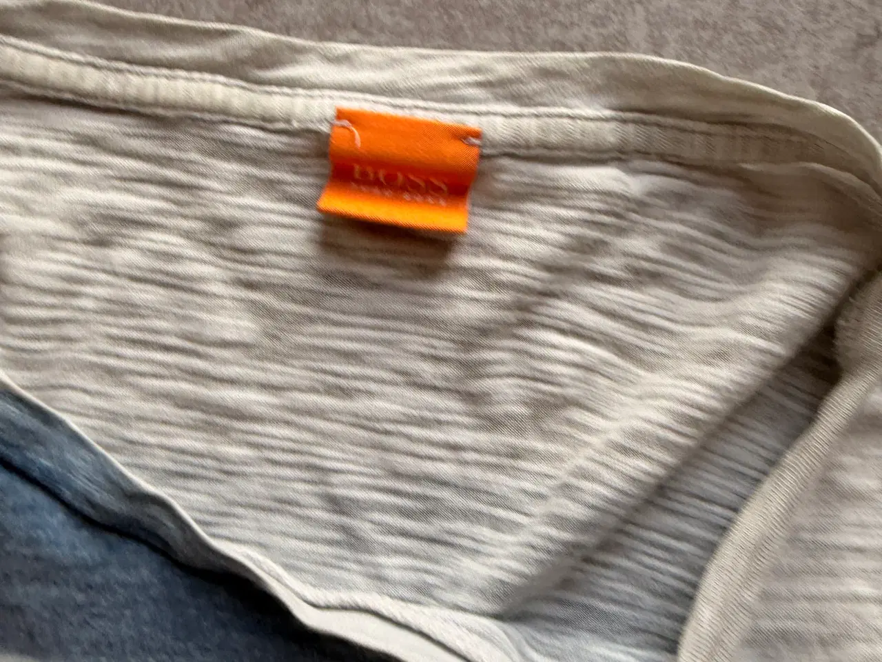 Billede 2 - Hugo Boss T-shirt str. L