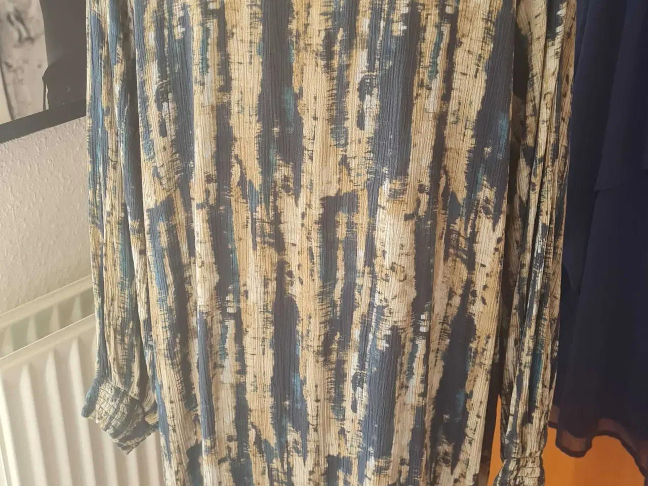 Billede 2 - Vanting+ kjole str M 46-48 