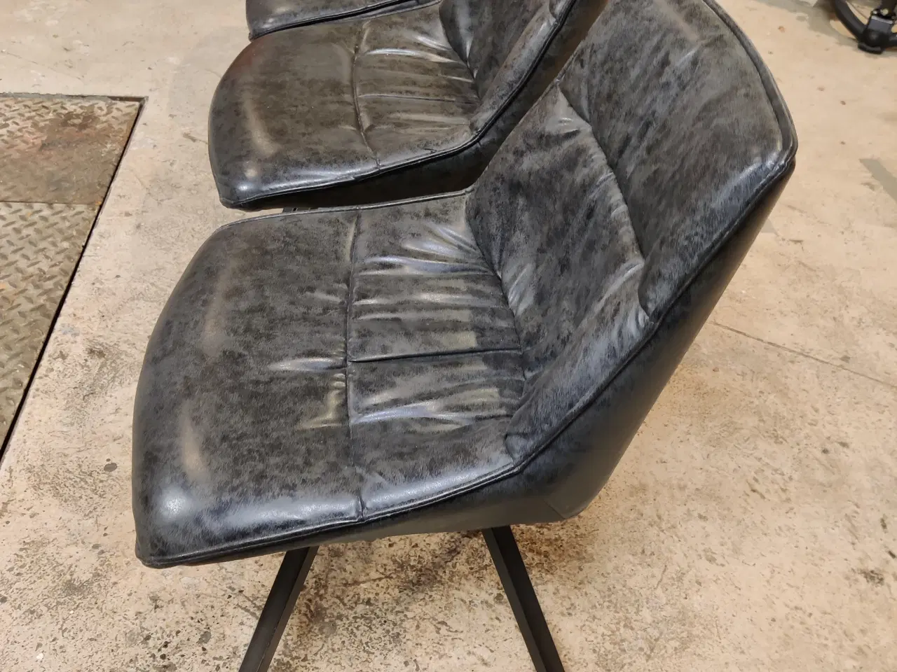 Billede 2 - Spisebordsstole i kunstlæder