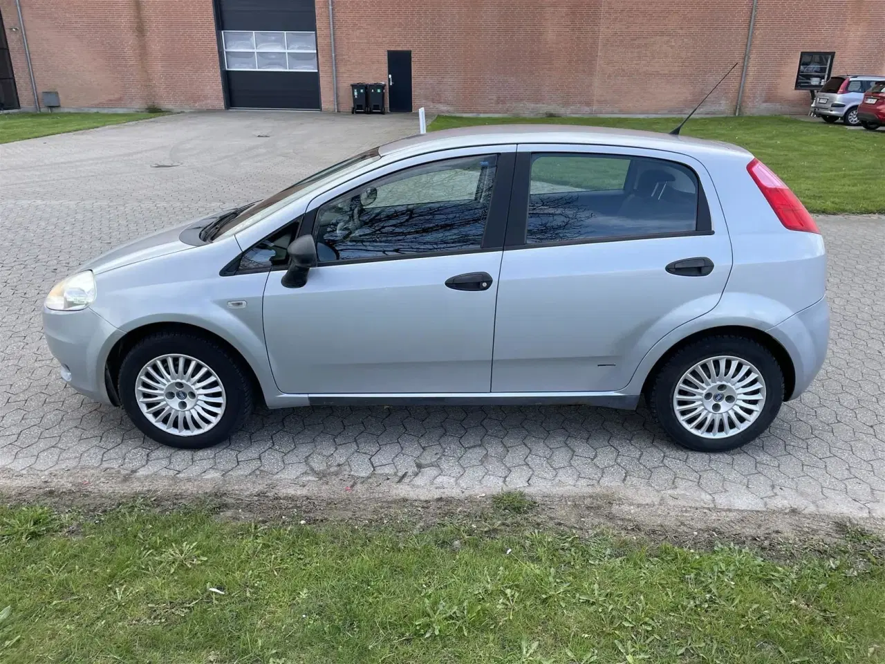 Billede 1 - Fiat Grande Punto 1,2 Active 65HK 5d