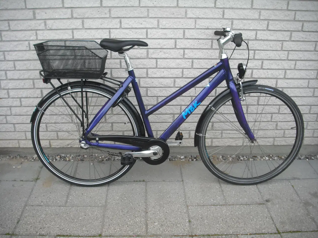 Billede 1 - Flot 28`` MBK. Damecykel.