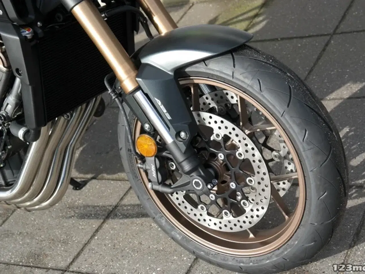 Billede 13 - Honda CB 650 R E-Clutch MC-SYD       BYTTER GERNE