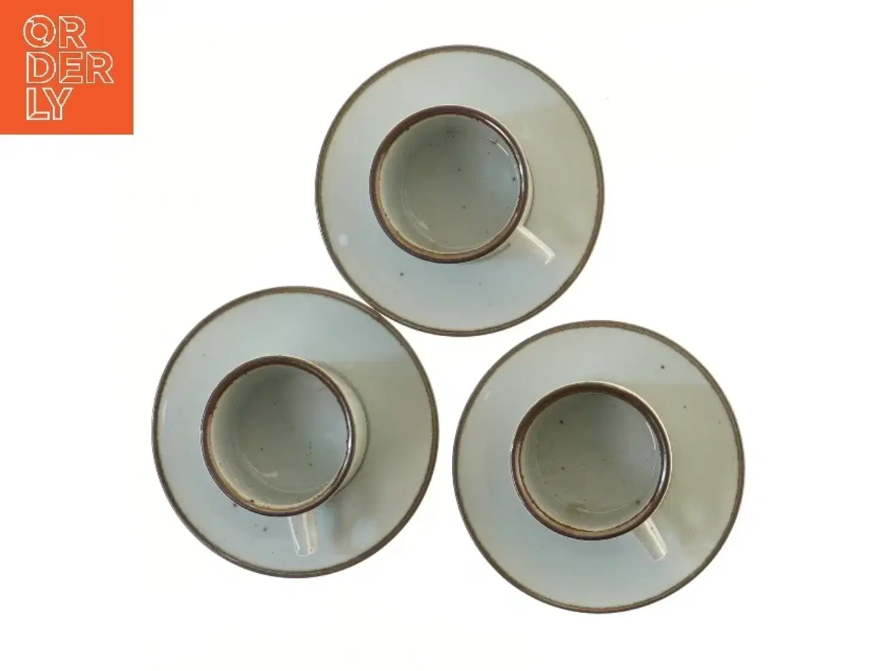 Billede 2 - Sæt med tekopper og underkopper (str. Ø 8,5 & 15,5 cm)