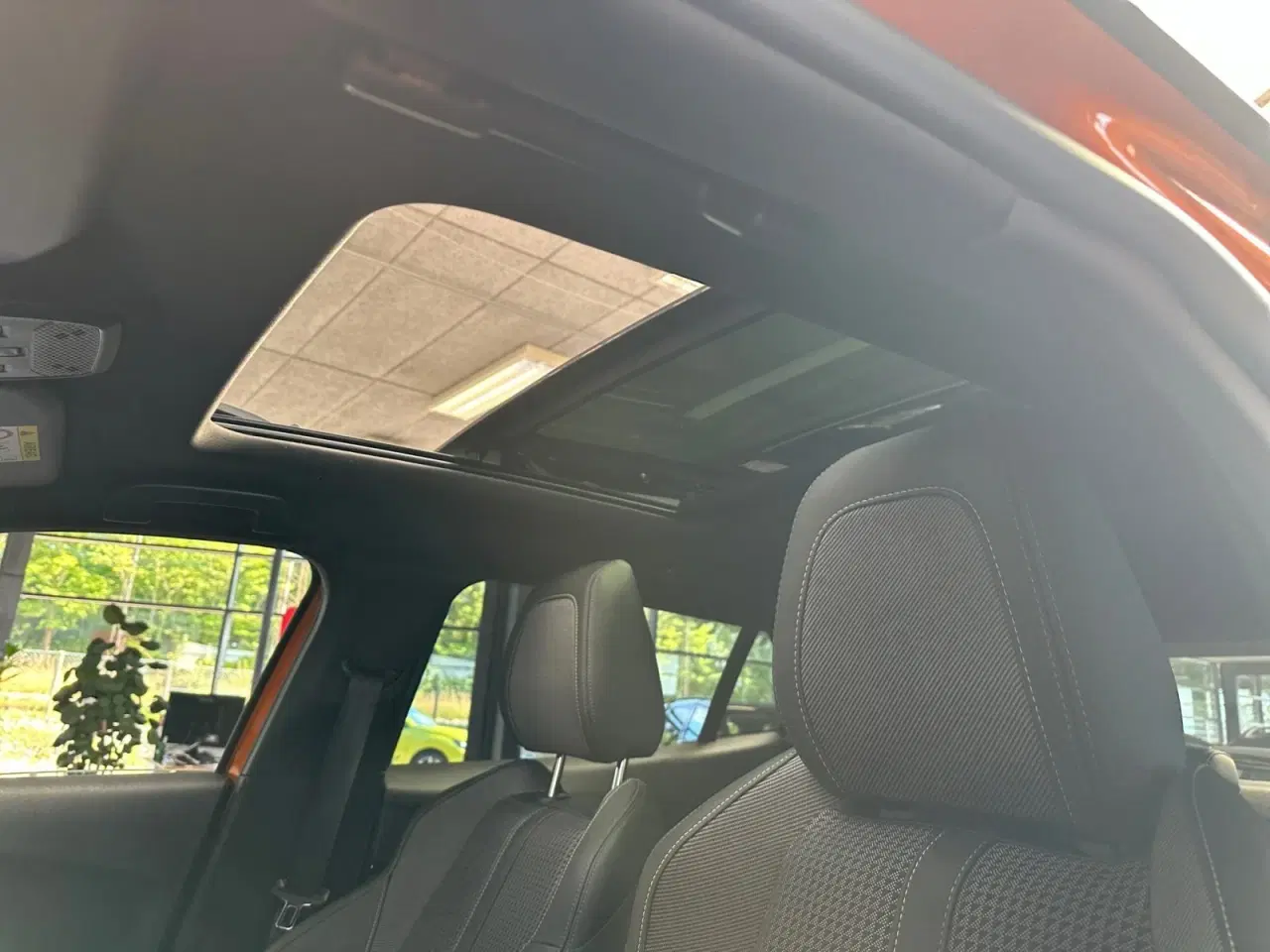 Billede 17 - Peugeot e-2008 50 GT Sky