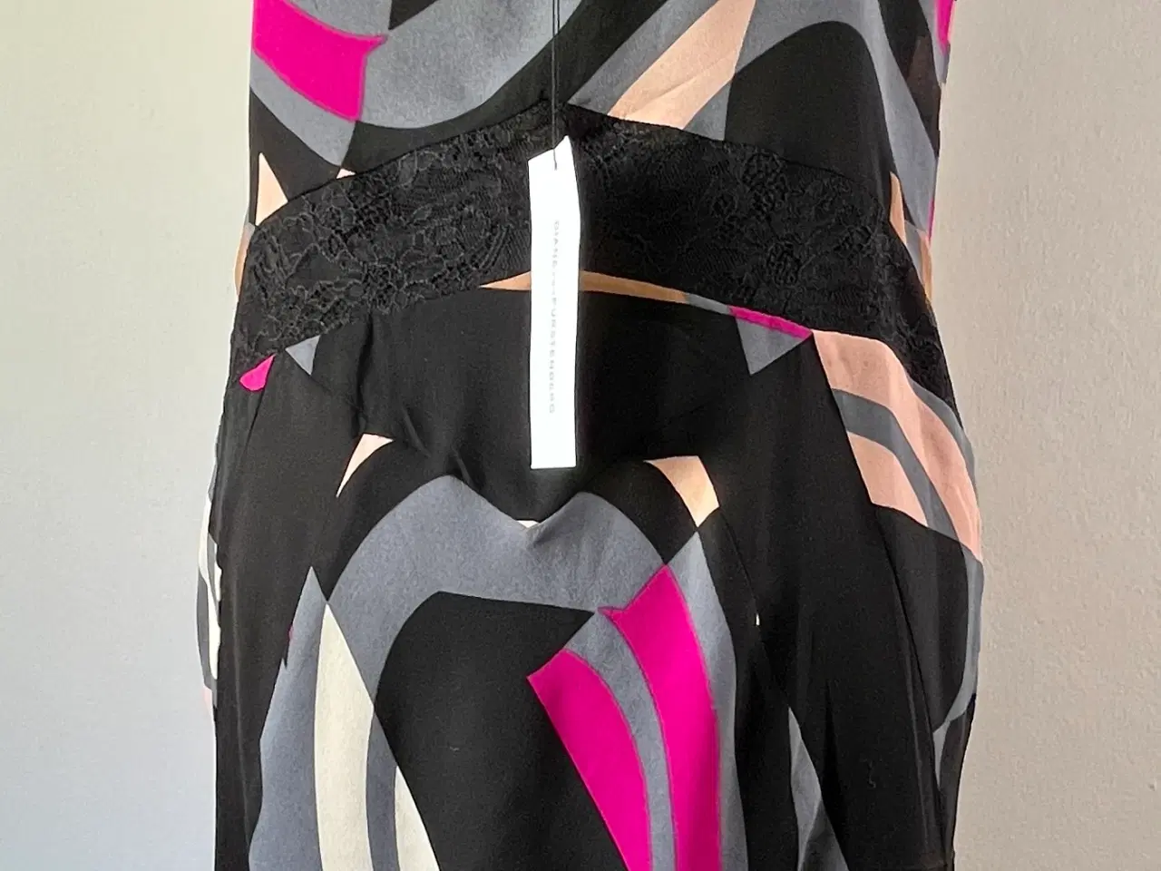 Billede 5 - Diane von Furstenberg, kjole, str 42