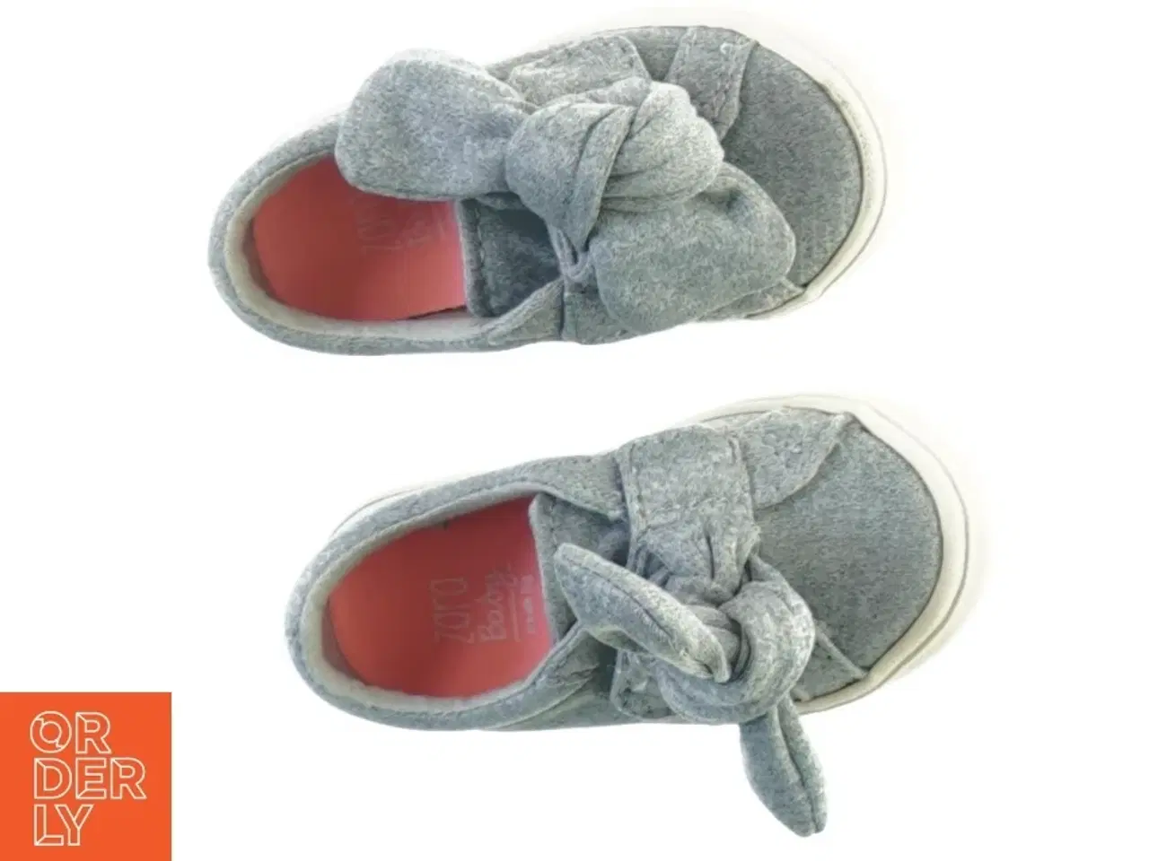 Billede 2 - Baby sko med velcro fra Zara (str. 18)