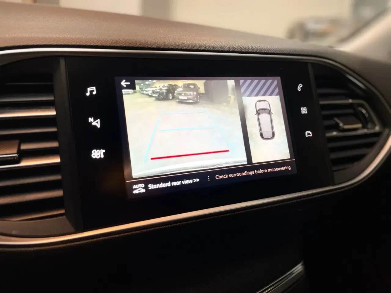 Billede 20 - Peugeot 308 1,6 BlueHDi 120 Allure Sky