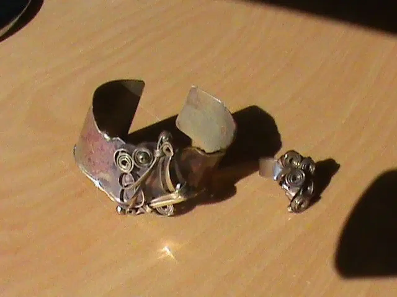Billede 4 - Smykke sæt ring og armbånd