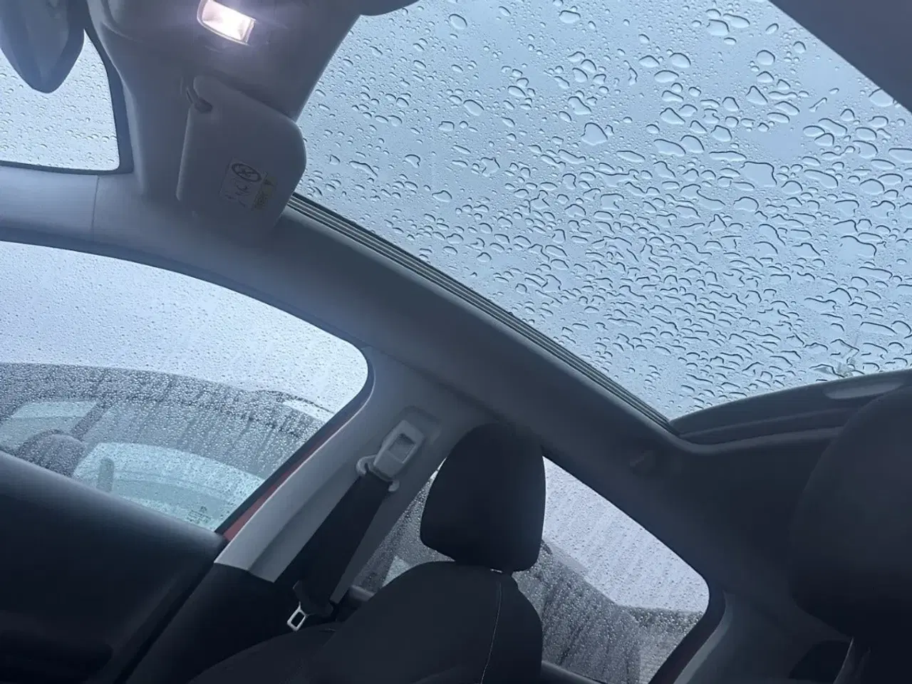 Billede 12 - Peugeot 208 1,6 BlueHDi 100 Allure Sky