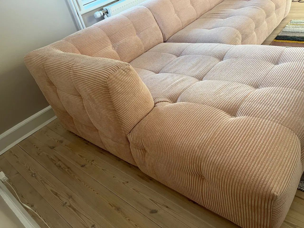 Billede 7 - Lækker sofa med chaiselong