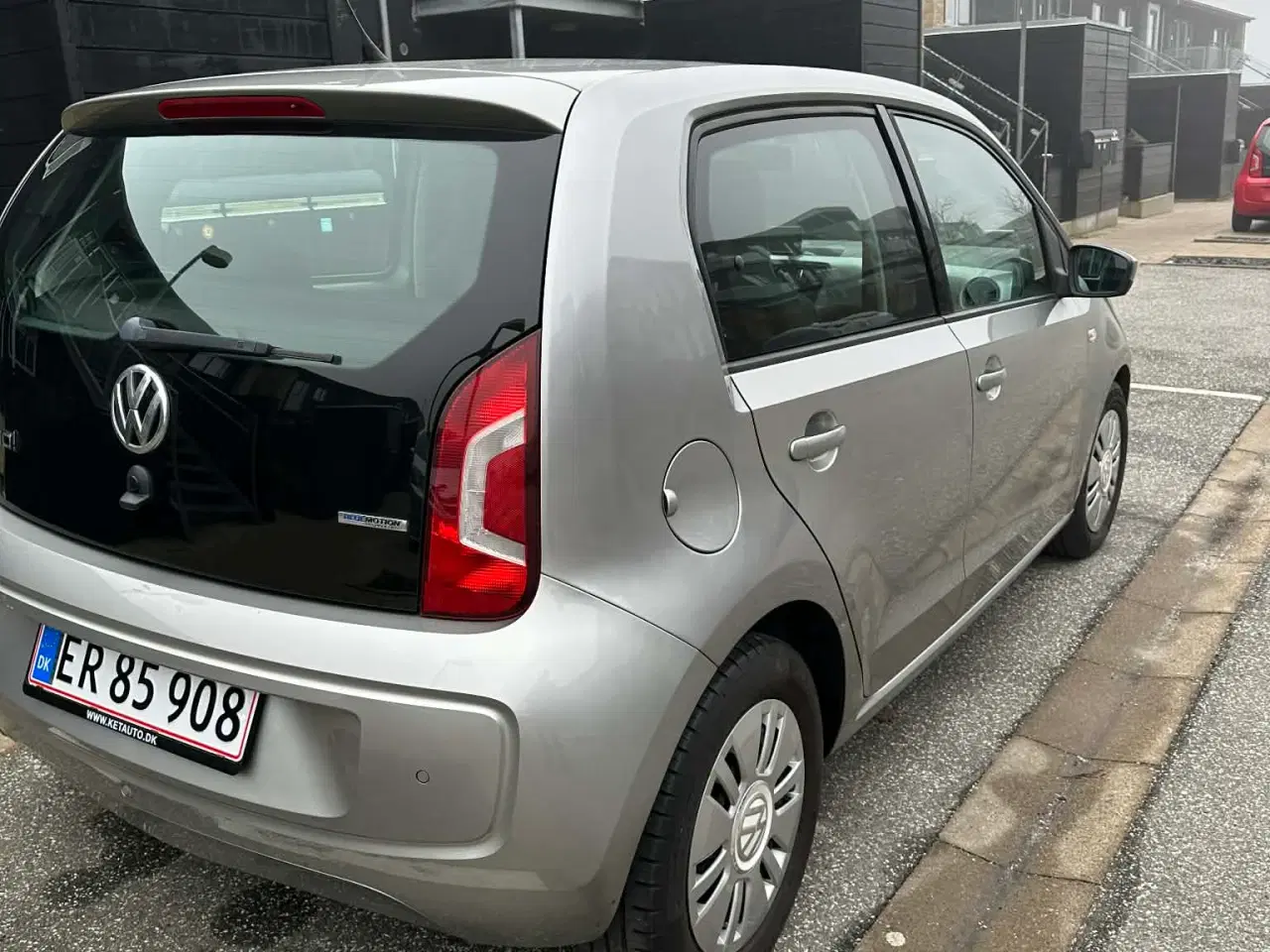 Billede 3 - VW UP - 1.0 FSI BMT 75 HK HIGH UP!