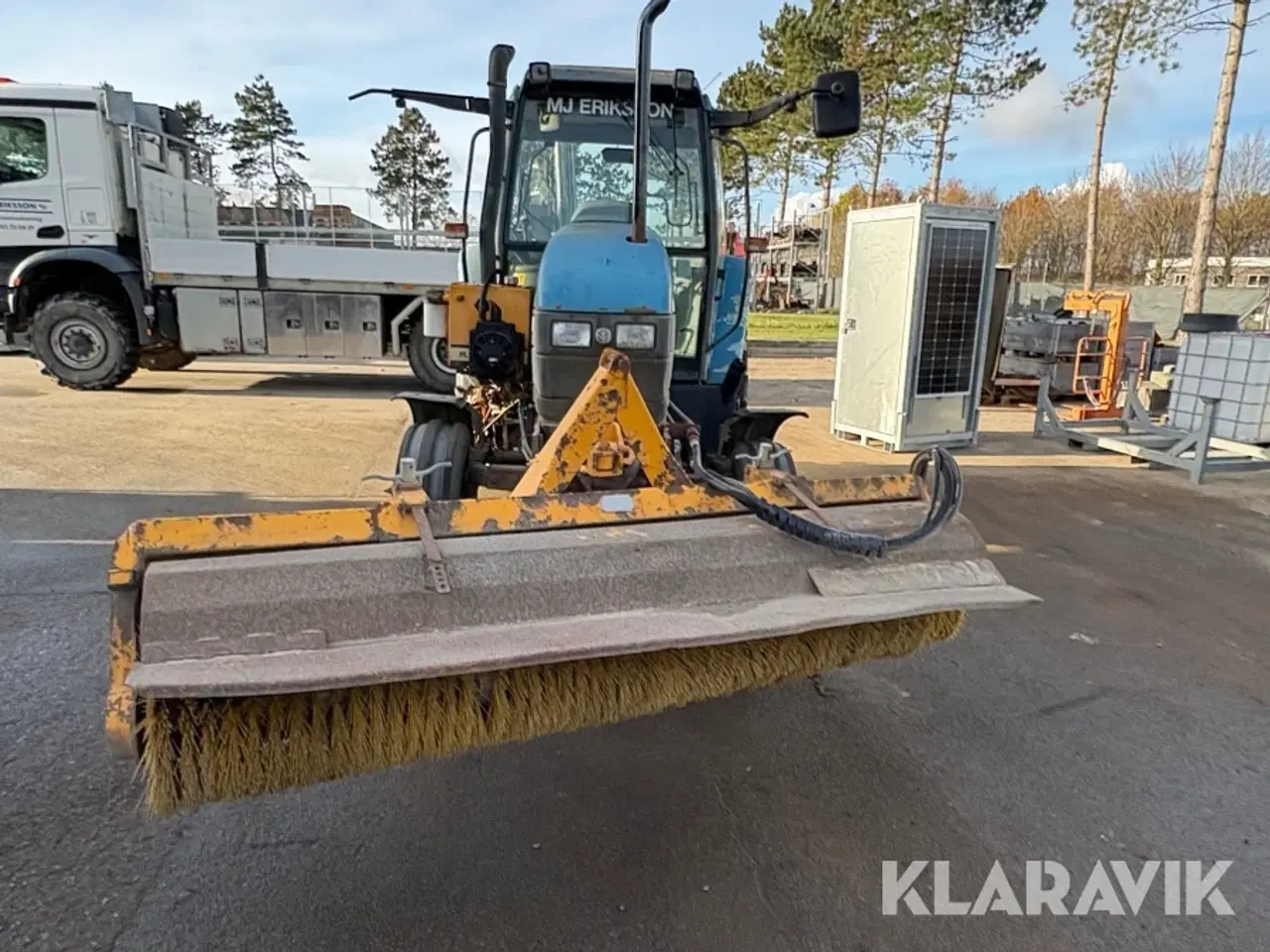 Billede 8 - Traktor New Holland TS90 2 WD