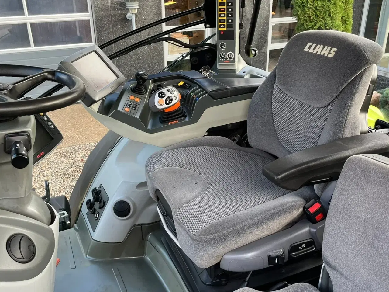 Billede 5 - CLAAS Axion 930 CMatic Med næsten nye dæk, frontlift og evt et RTK GPS anlæg