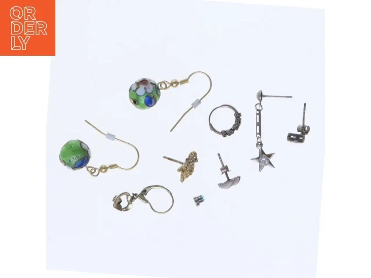 Billede 1 - Blandet smykkesæt (str. Op til ø en cm)