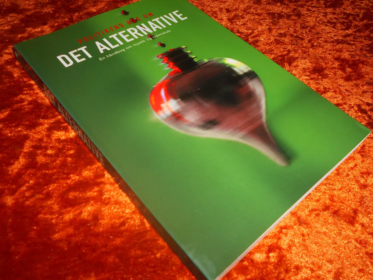 Billede 1 - Politikens bog om det alternative,  Lars Peter Jep