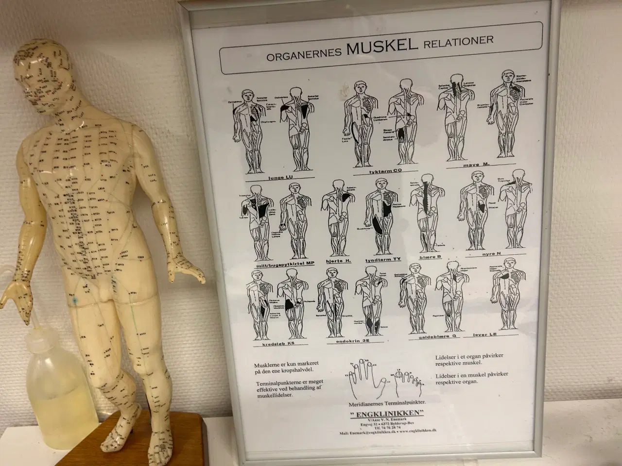 Billede 4 - Klinik udstyr briks , fodpleje stol