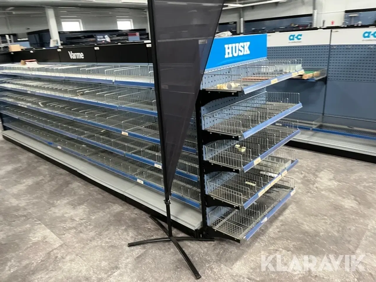 Billede 11 - Værksteds/butik inventar