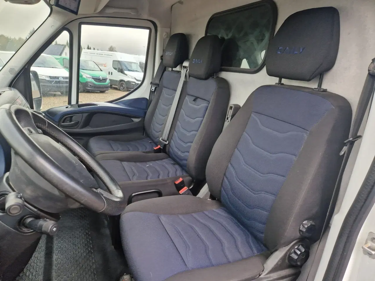 Billede 11 - Iveco Daily 3,0 35S18 16m³ Van AG8