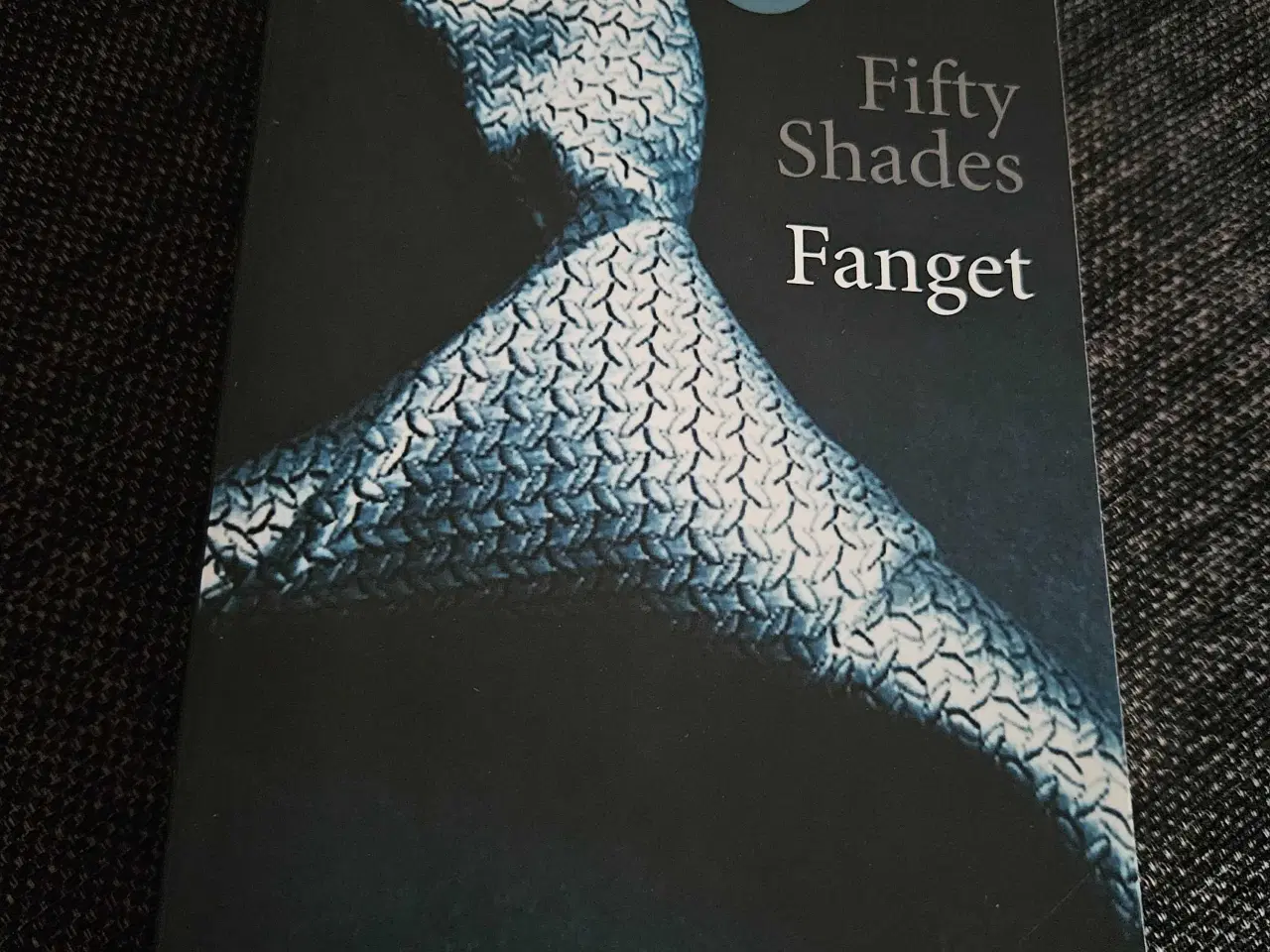 Billede 2 - FIFTY SHADES 3 BIND 