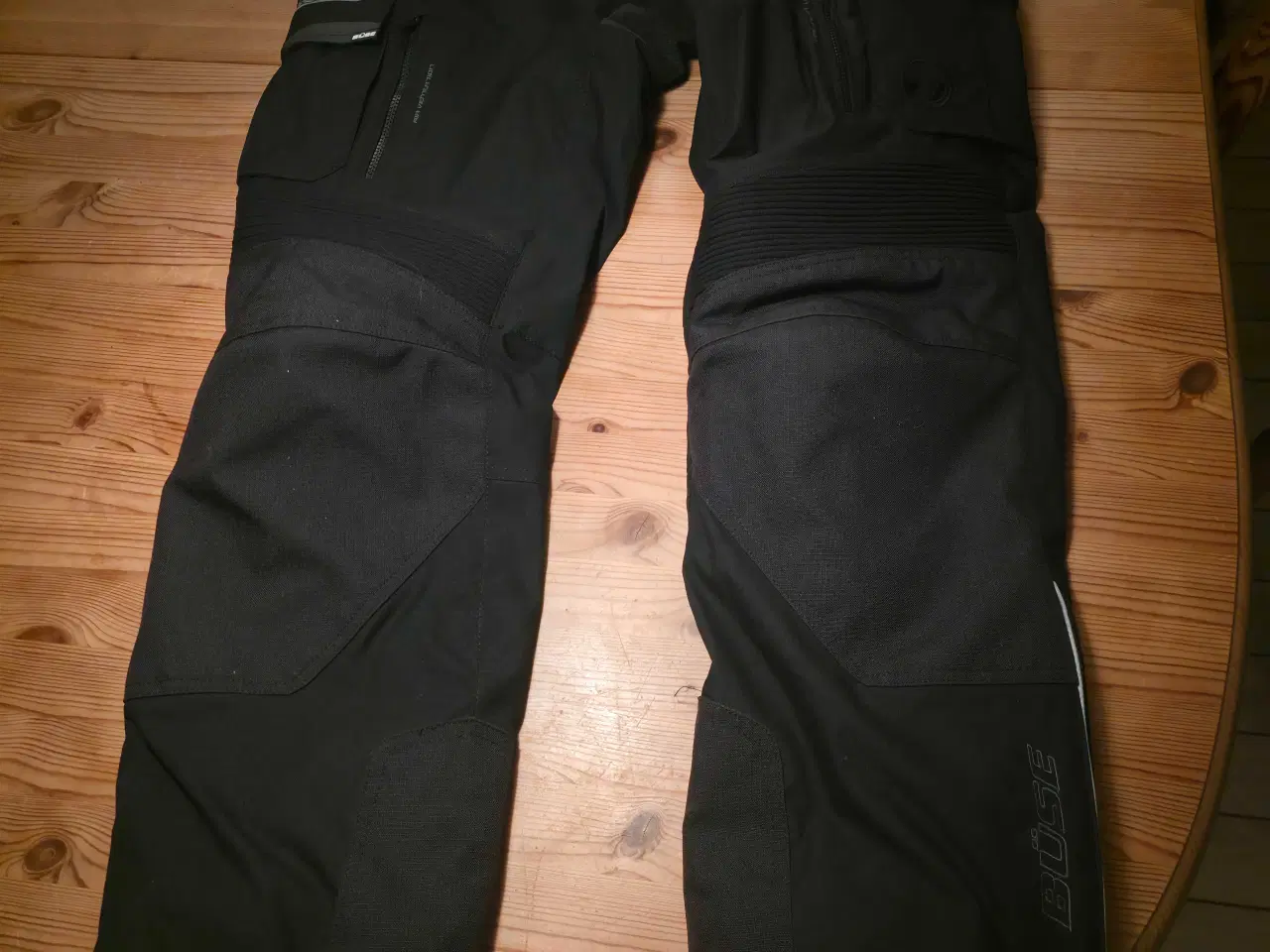 Billede 2 - MC Dametøj - Büse Nero str. 44