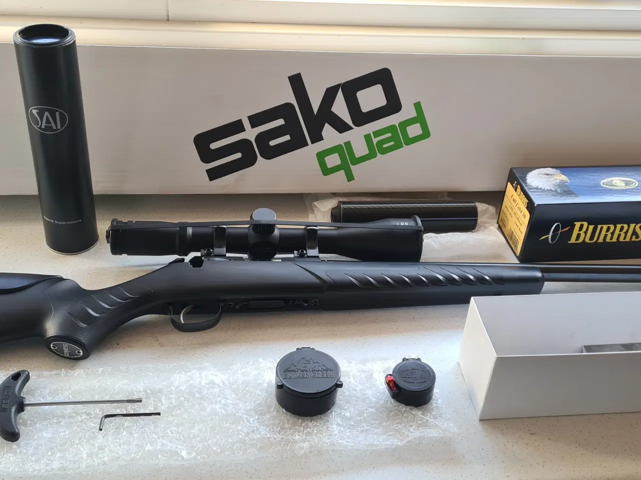 Billede 1 - Sako Quad 17 HMR med varmint løb