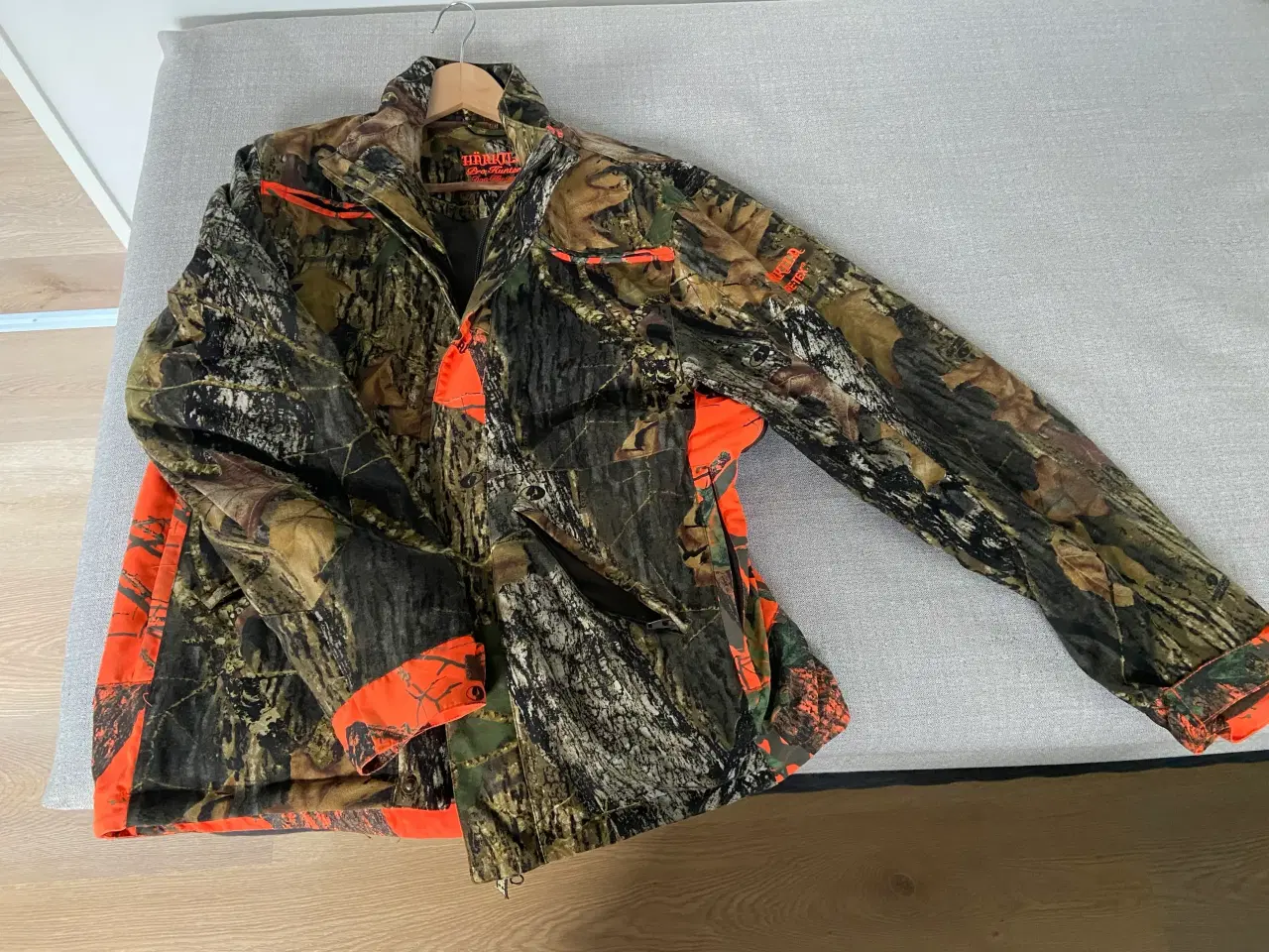 Billede 3 - Goretex jakke,læder jagtvest,vindstopper.jagt amu.