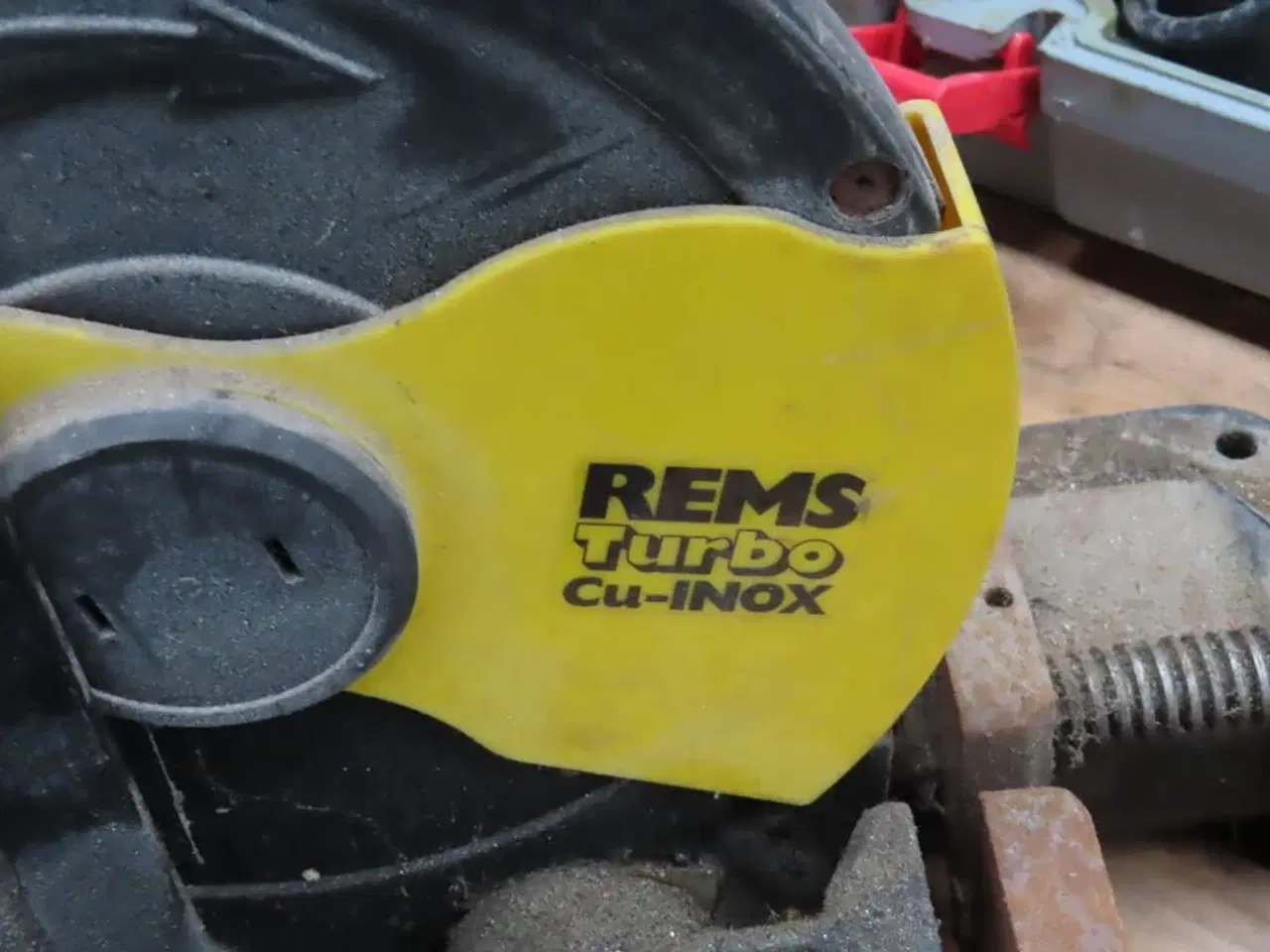 Billede 2 - Metalskære REMS