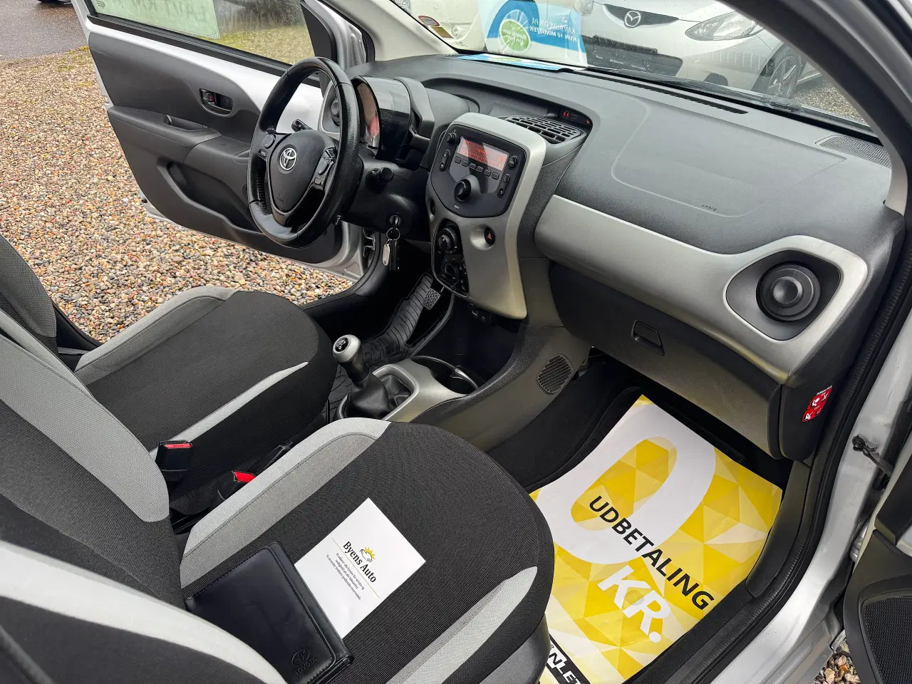 Billede 10 - Toyota Aygo X-Play Nysyn Meget pæn