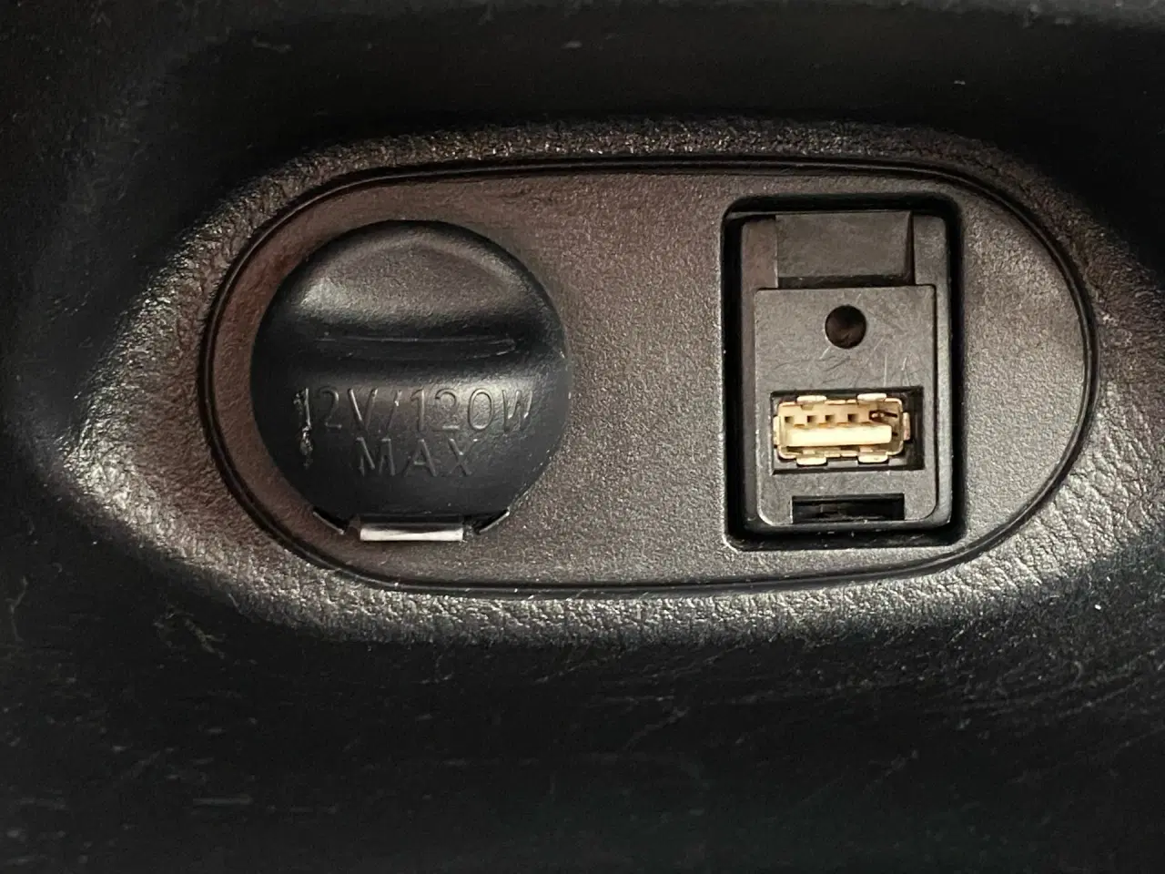Billede 10 - Toyota Yaris 1,5 Hybrid H2 E-CVT 100HK 5d Trinl. Gear