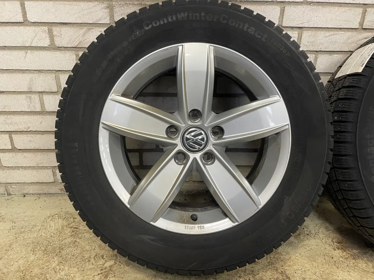 Billede 3 - 16 VW Passat 215/60r16 Ref.261 vinter