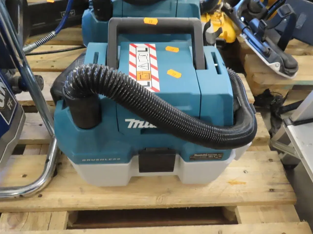 Billede 1 - Akku-støvsuger MAKITA